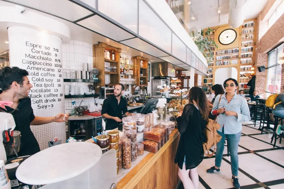 Cover Image for Clients vs. Customers